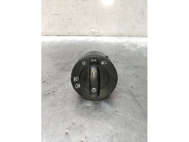 Recambio de mando luces para volkswagen caddy iv furgoneta/monovolumen (saa, sah) 2.0 tdi referencia OEM IAM 1K0941431BD K1BDT 2