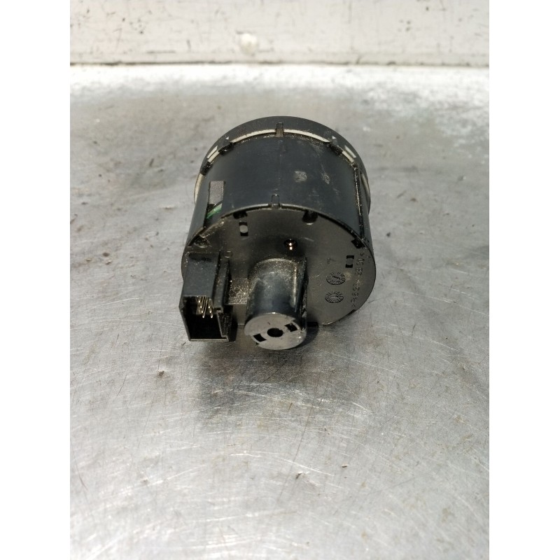 Recambio de mando luces para volkswagen caddy iv furgoneta/monovolumen (saa, sah) 2.0 tdi referencia OEM IAM 1K0941431BD K1BDT 2