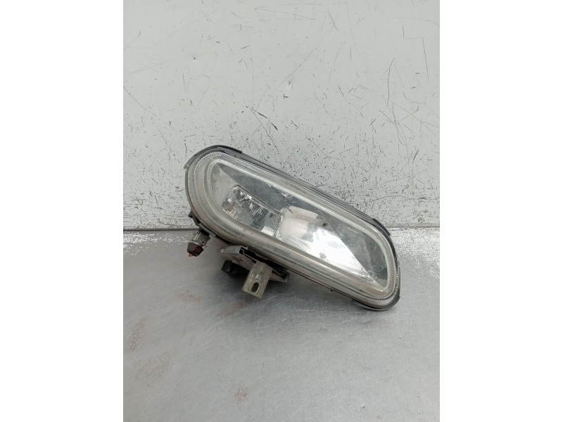 Recambio de faro antiniebla derecho para peugeot 406 (8b) 1.8 16v referencia OEM IAM   