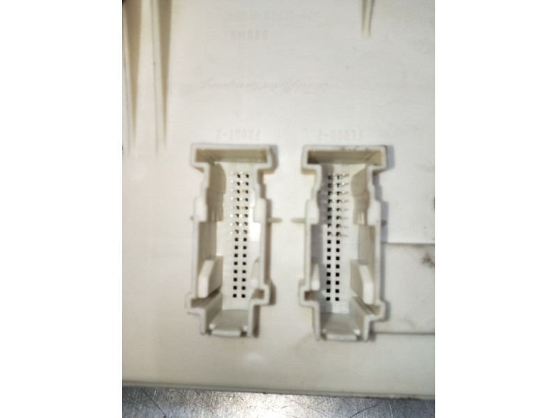 Recambio de caja reles / fusibles para ford focus ii (da_, hcp, dp) 1.6 referencia OEM IAM 4M5T14A073DH 97RA012018 A000280 2005