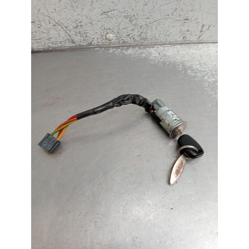 Recambio de conmutador de arranque para renault clio ii (bb_, cb_) 1.5 dci (b/cb07) referencia OEM IAM 2H302B  