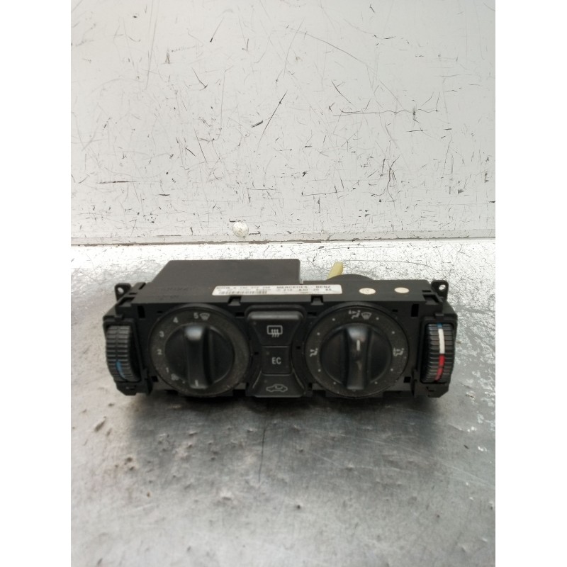 Recambio de mando calefaccion / aire acondicionado para mercedes-benz clase e (w210) e 220 d (210.004) referencia OEM IAM 210830