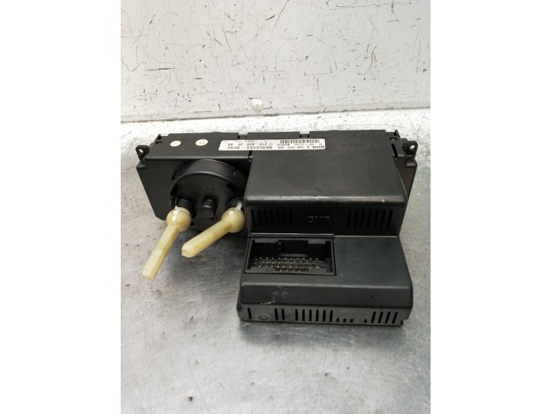Recambio de mando calefaccion / aire acondicionado para mercedes-benz clase e (w210) e 220 d (210.004) referencia OEM IAM 210830