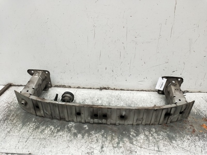 Recambio de refuerzo paragolpes delantero para ford focus ii (da_, hcp, dp) 1.6 referencia OEM IAM   2005