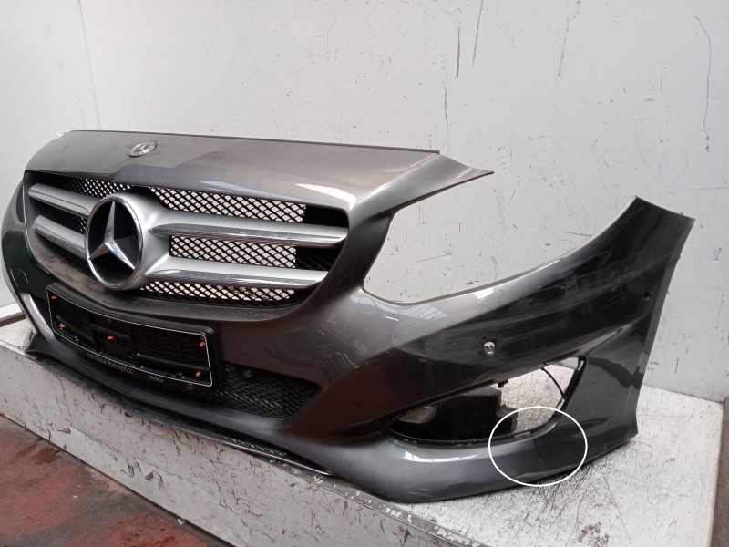 Recambio de paragolpes delantero para mercedes-benz clase b (w246) b 180 be (246.242) referencia OEM IAM  OJO VER FOTOS RAJA PAR