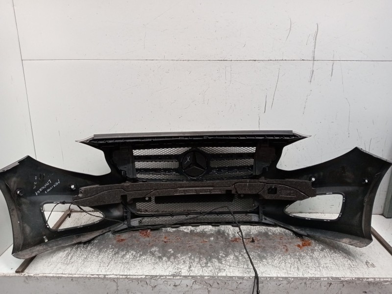 Recambio de paragolpes delantero para mercedes-benz clase b (w246) b 180 be (246.242) referencia OEM IAM  OJO VER FOTOS RAJA PAR
