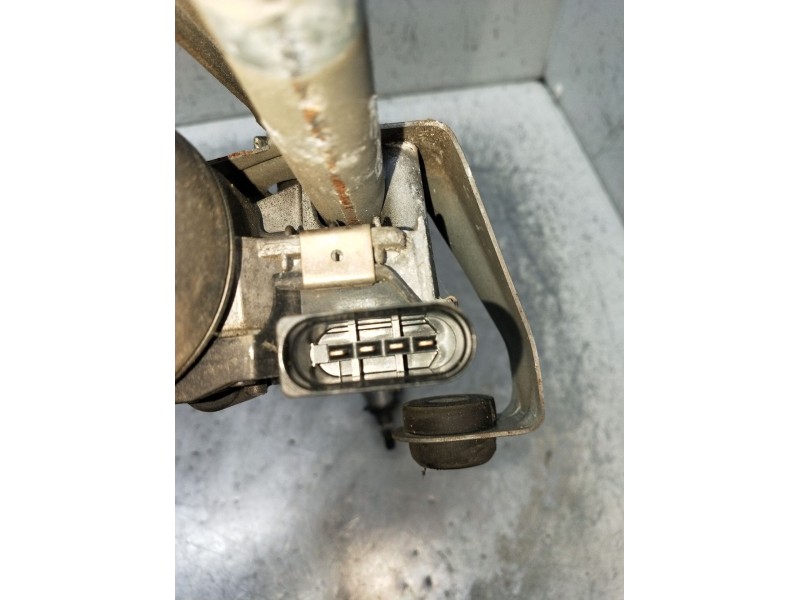 Recambio de motor limpia delantero para volkswagen caddy iv furgoneta/monovolumen (saa, sah) 2.0 tdi referencia OEM IAM 33970219