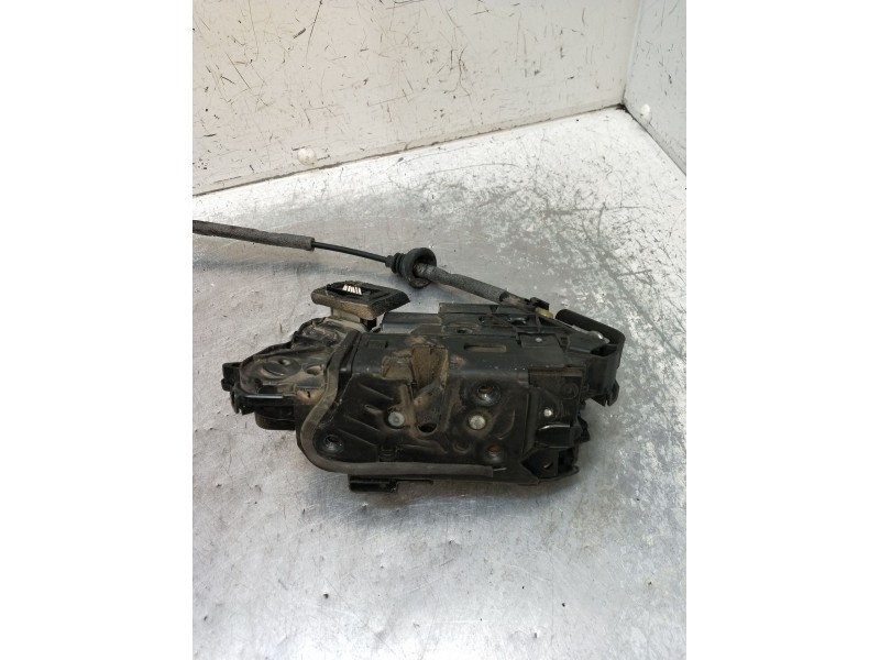 Recambio de motor cierre centralizado delantero izquierdo para volkswagen caddy iv furgoneta/monovolumen (saa, sah) 2.0 tdi refe