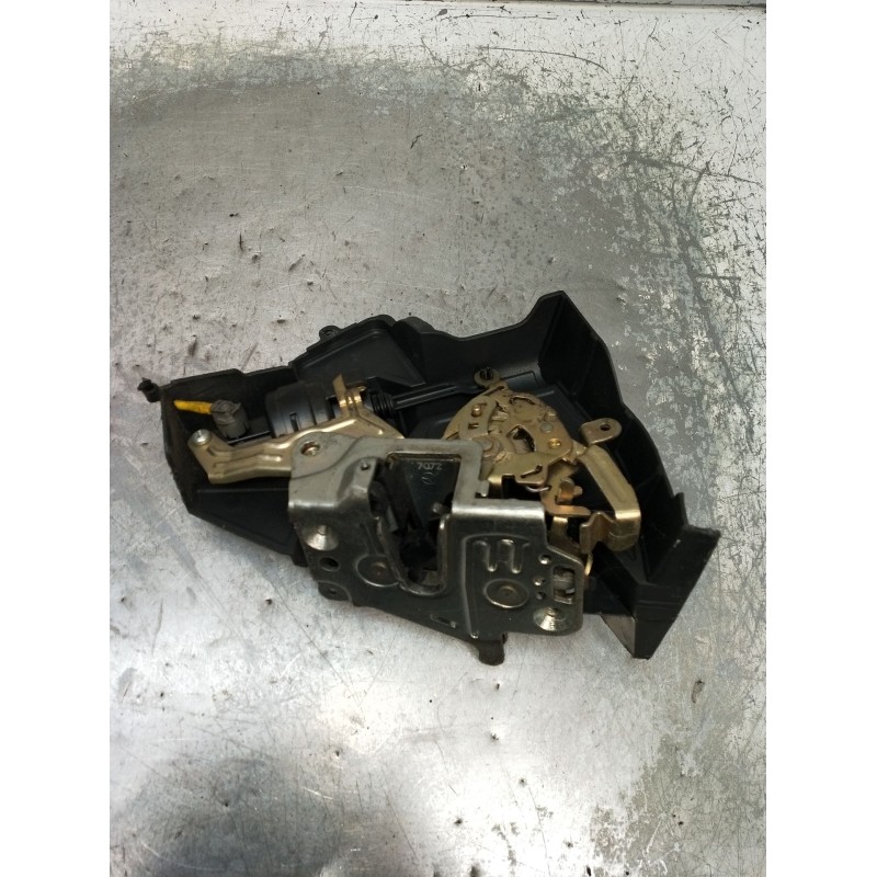 Recambio de motor cierre centralizado trasero derecho para mercedes-benz clase e (w210) e 220 d (210.004) referencia OEM IAM 202