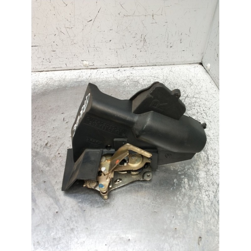 Recambio de motor cierre centralizado trasero derecho para mercedes-benz clase e (w210) e 220 d (210.004) referencia OEM IAM 202