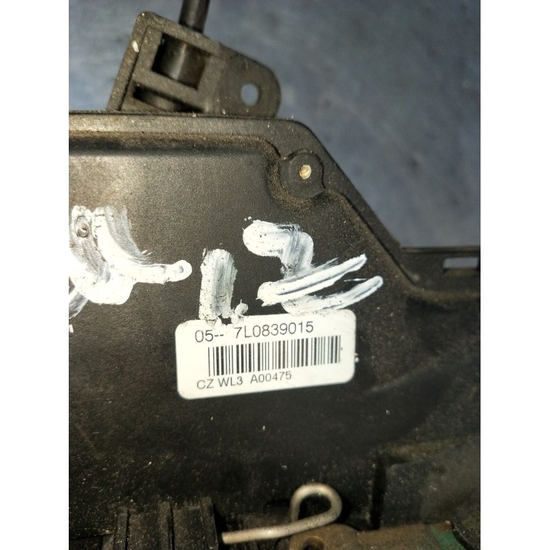 Recambio de motor cierre centralizado trasero izquierdo para skoda octavia ii (1z3) 1.9 tdi referencia OEM IAM 057L0839015  2004