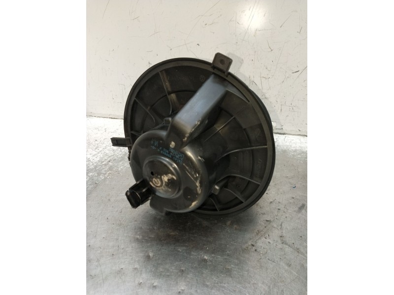 Recambio de motor calefaccion para volkswagen caddy iv furgoneta/monovolumen (saa, sah) 2.0 tdi referencia OEM IAM 1K1819015F  2