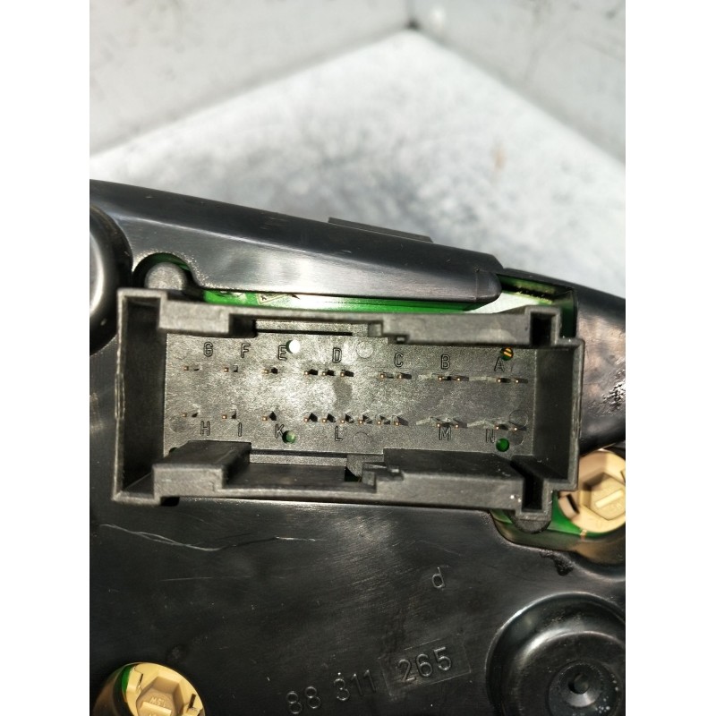 Recambio de cuadro instrumentos para mercedes-benz clase e (w210) e 220 d (210.004) referencia OEM IAM 2105400548 88311265 1995