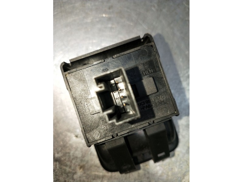 Recambio de mando elevalunas delantero izquierdo para volkswagen caddy iv furgoneta/monovolumen (saa, sah) 2.0 tdi referencia OE