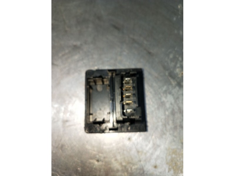 Recambio de mando elevalunas delantero derecho para citroën xm (y3) 2.0 referencia OEM IAM  5P 1989 5P