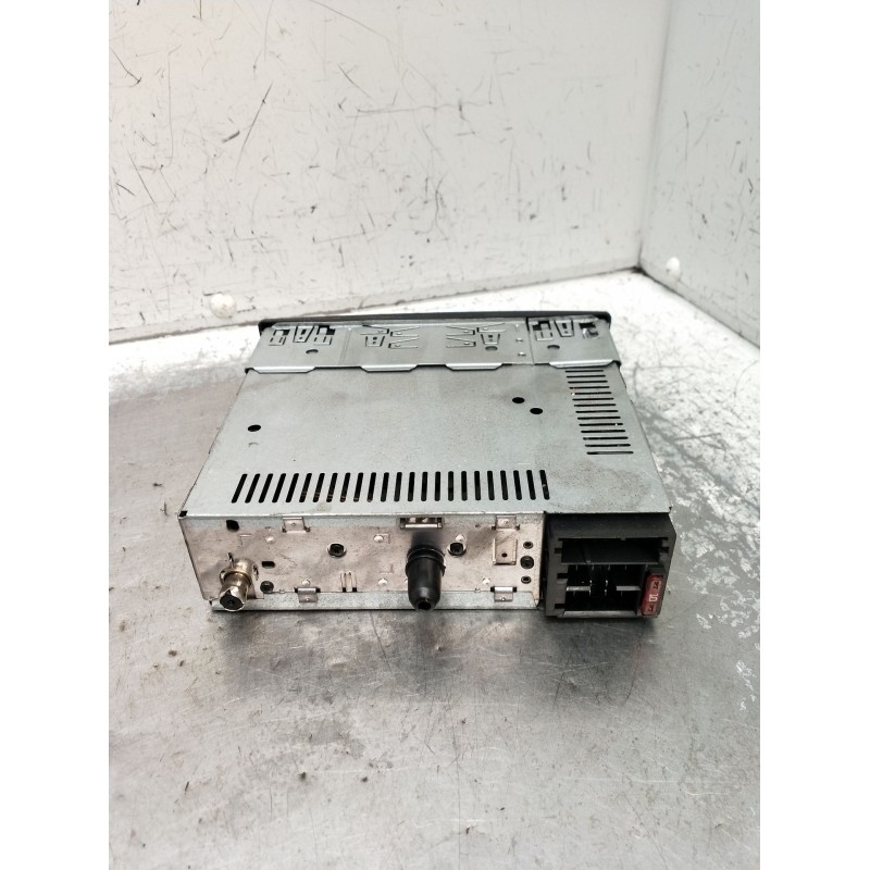 Recambio de sistema audio / radio cd para mercedes-benz clase e (w210) e 220 d (210.004) referencia OEM IAM 7648501510 BP8501W90