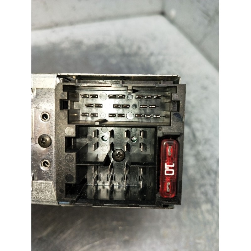 Recambio de sistema audio / radio cd para mercedes-benz clase e (w210) e 220 d (210.004) referencia OEM IAM 7648501510 BP8501W90