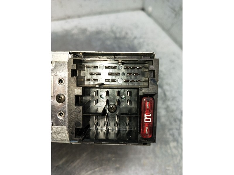 Recambio de sistema audio / radio cd para mercedes-benz clase e (w210) e 220 d (210.004) referencia OEM IAM 7648501510 BP8501W90