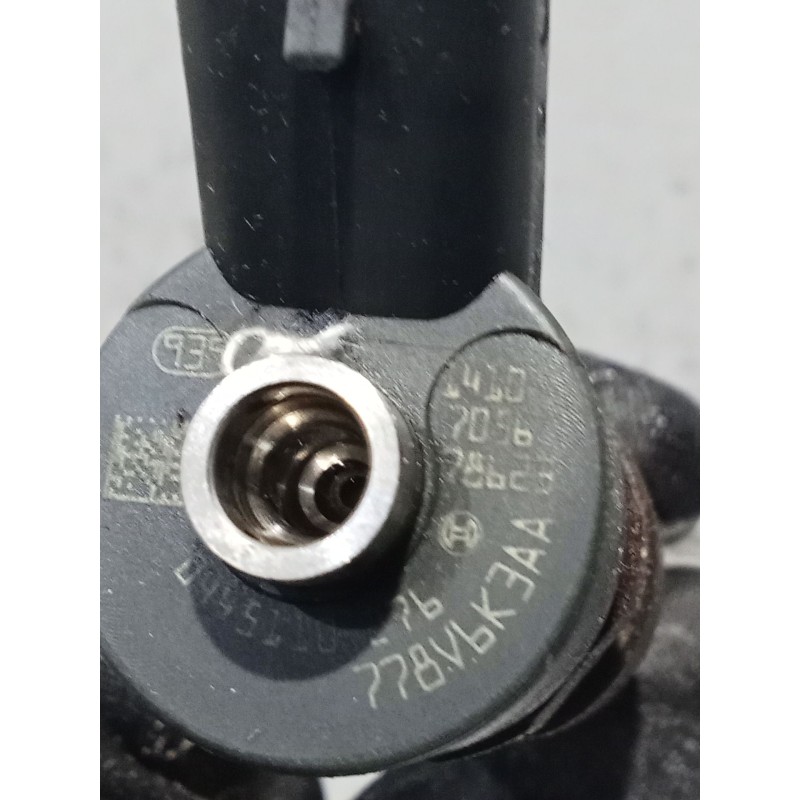 Recambio de inyector para opel zafira / zafira family b (a05) 1.9 cdti (m75) referencia OEM IAM 0445110276  1404710078623