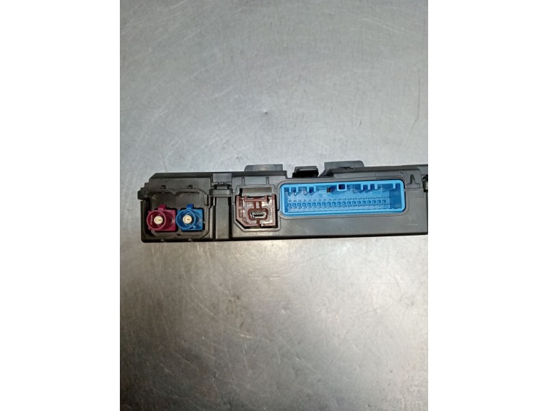 Recambio de modulo electronico para dacia sandero iii 1.0 tce 90 eco-g referencia OEM IAM 2591A2112R  