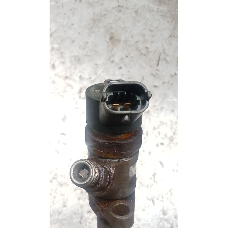 Recambio de inyector para citroën jumpy ii furgoneta 1.6 hdi 90 16v referencia OEM IAM 606680 0445110239 BOSCH