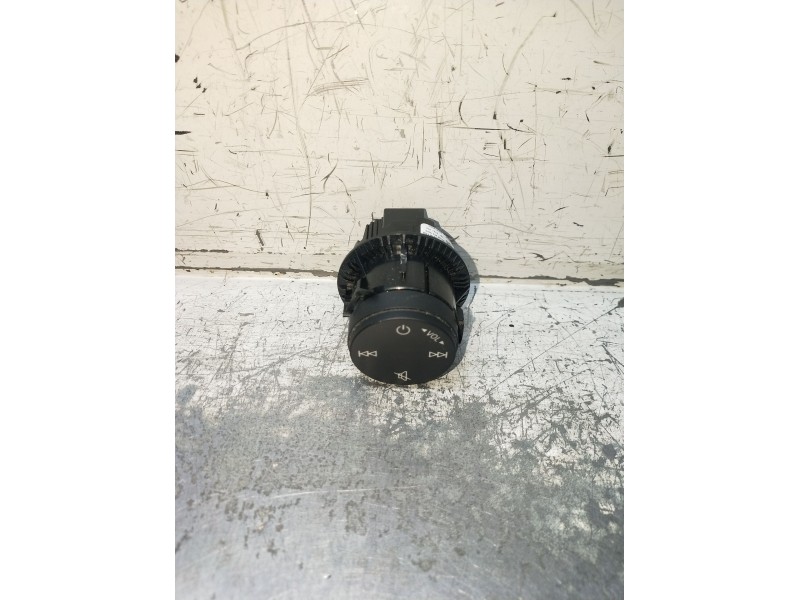 Recambio de modulo electronico para audi a3 sportback (8ya, 8yf) 35 tdi referencia OEM IAM 8Y0919616LSR 901564530003 10S0131H31