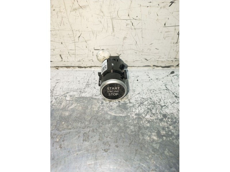 Recambio de modulo electronico para audi a3 sportback (8ya, 8yf) 35 tdi referencia OEM IAM 10351890 START STOP 83A905217