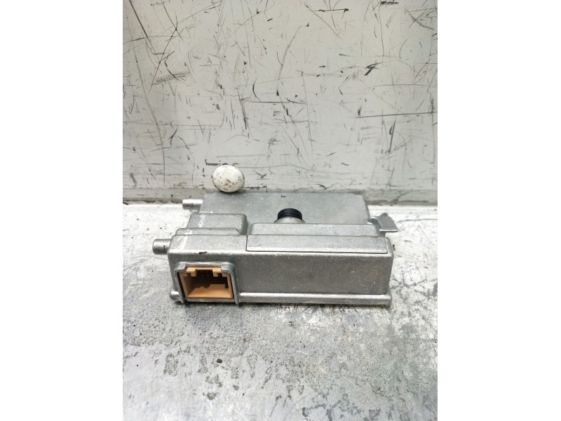 Recambio de modulo electronico para audi a3 sportback (8ya, 8yf) 35 tdi referencia OEM IAM 5WA980653A E605348 CAMARA