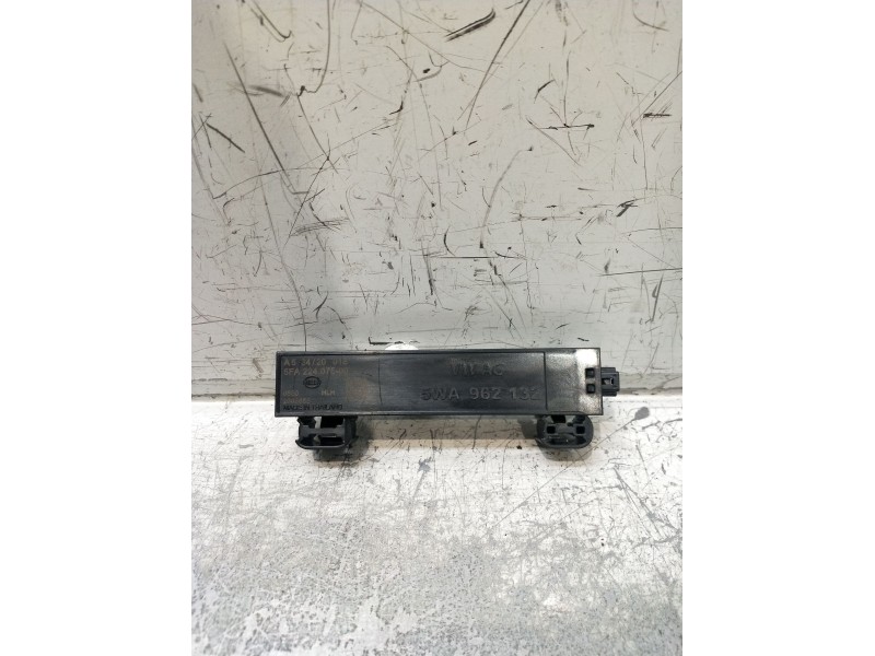 Recambio de modulo electronico para audi a3 sportback (8ya, 8yf) 35 tdi referencia OEM IAM 5FA22407500 5WA962132 