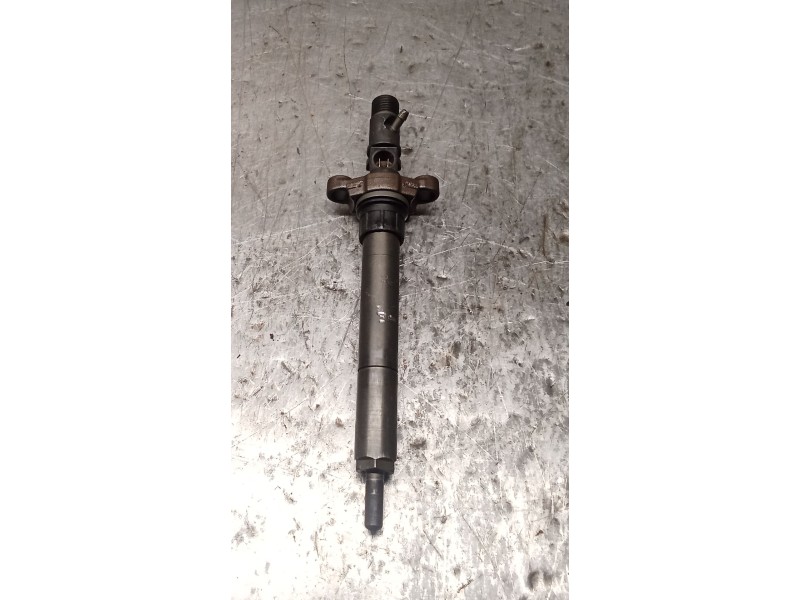 Recambio de inyector para peugeot 407 sw (6e_, 6d_) 2.0 hdi 135 referencia OEM IAM 9656389980 EJBR03801D DELPHI