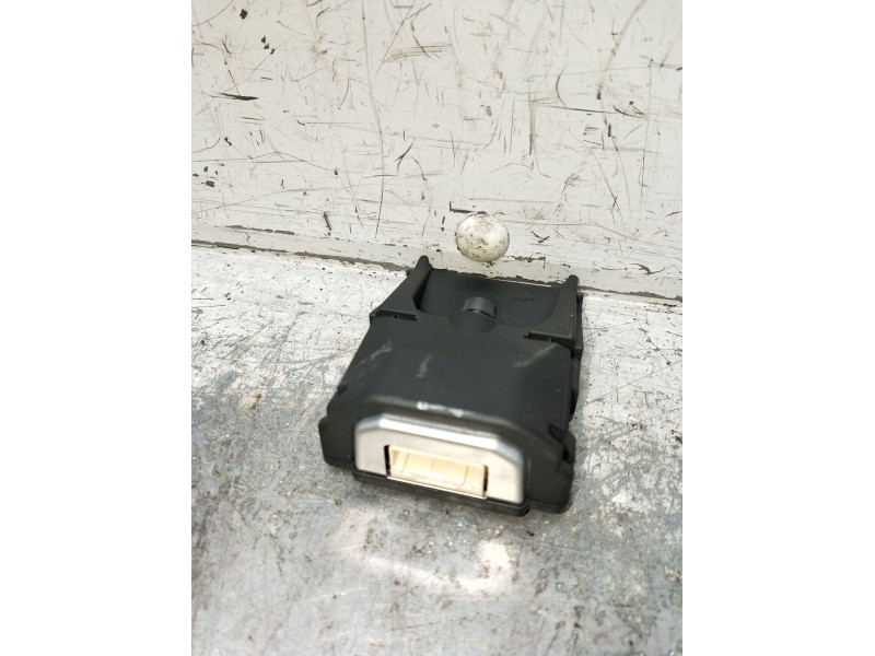 Recambio de modulo electronico para kia optima (jf) 1.7 crdi referencia OEM IAM 95895D4100 235549185 2015