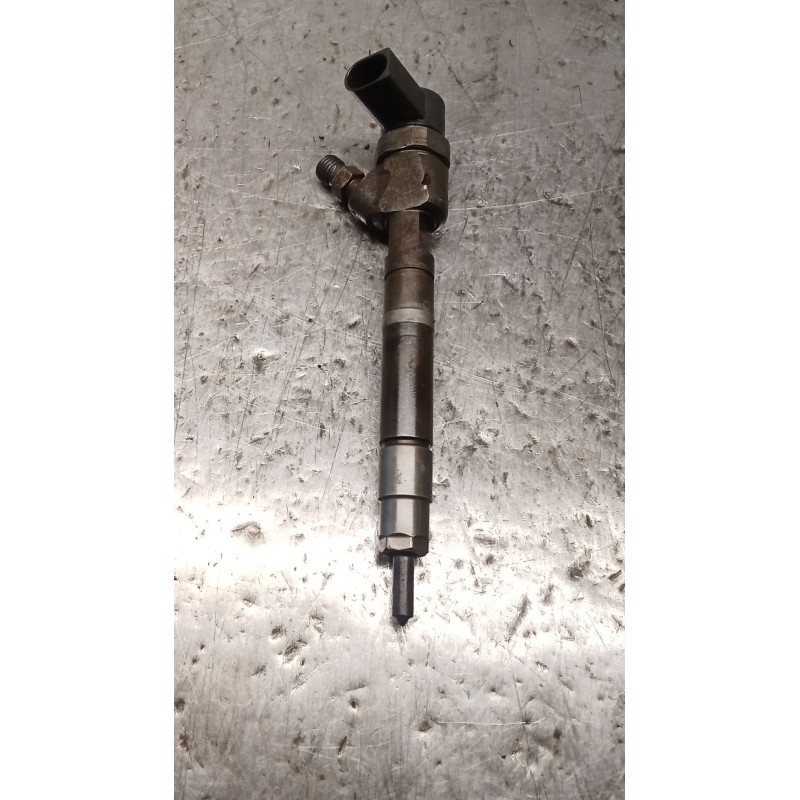 Recambio de inyector para mercedes-benz sprinter 02.00  caja abierta 311 cdi (903.611-612-613) referencia OEM IAM A6110701687 09