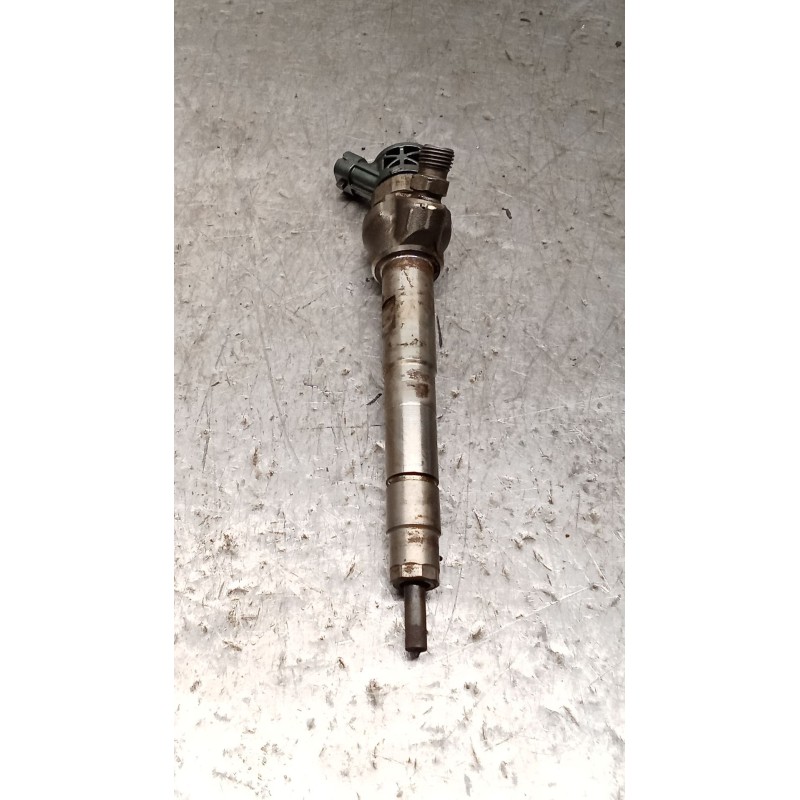 Recambio de inyector para land rover discovery v (l462) 2.0 sd4 4x4 referencia OEM IAM G4D39K546BB 0445110701 BOSCH