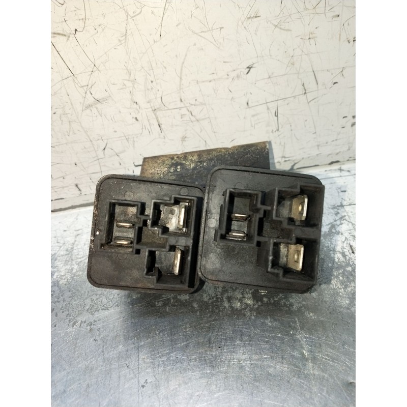 Recambio de modulo electronico para nissan cabstar e (tl_, vl_) 125.35, 125.45 (tl0, vl0) referencia OEM IAM 25238F3900  1999