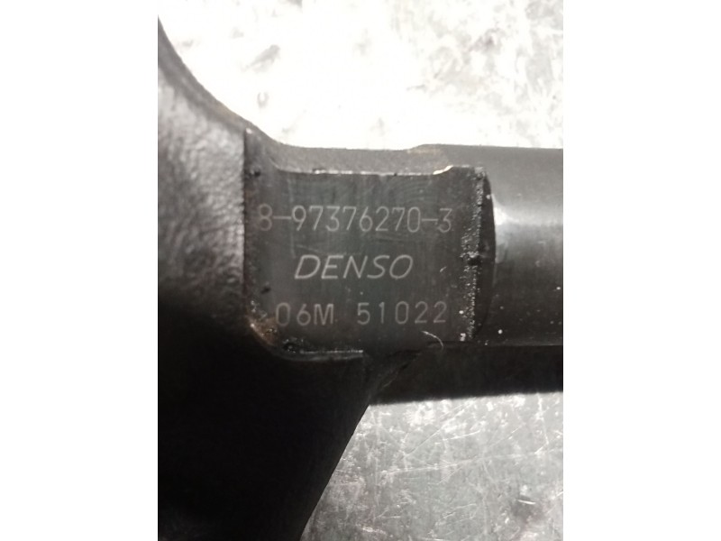 Recambio de inyector para opel astra j lim. cosmo referencia OEM IAM 8973762703 DENSO J/2010