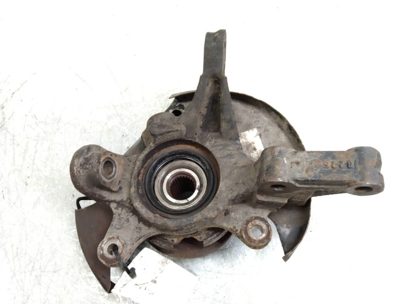 Recambio de mangueta delantera izquierda para nissan almera (n15) referencia OEM IAM   