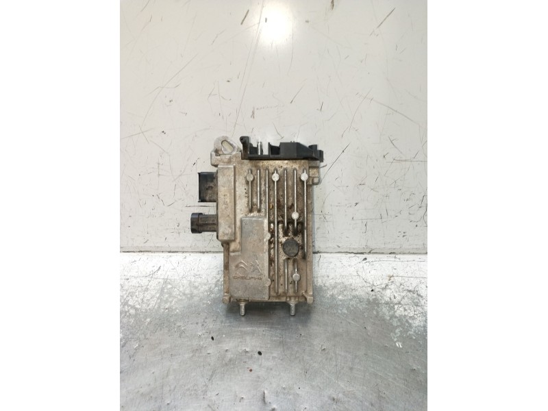 Recambio de modulo electronico para peugeot 3008 i monospace (0u_) 1.6 bluehdi 120 referencia OEM IAM 9810915280 28447926 007490