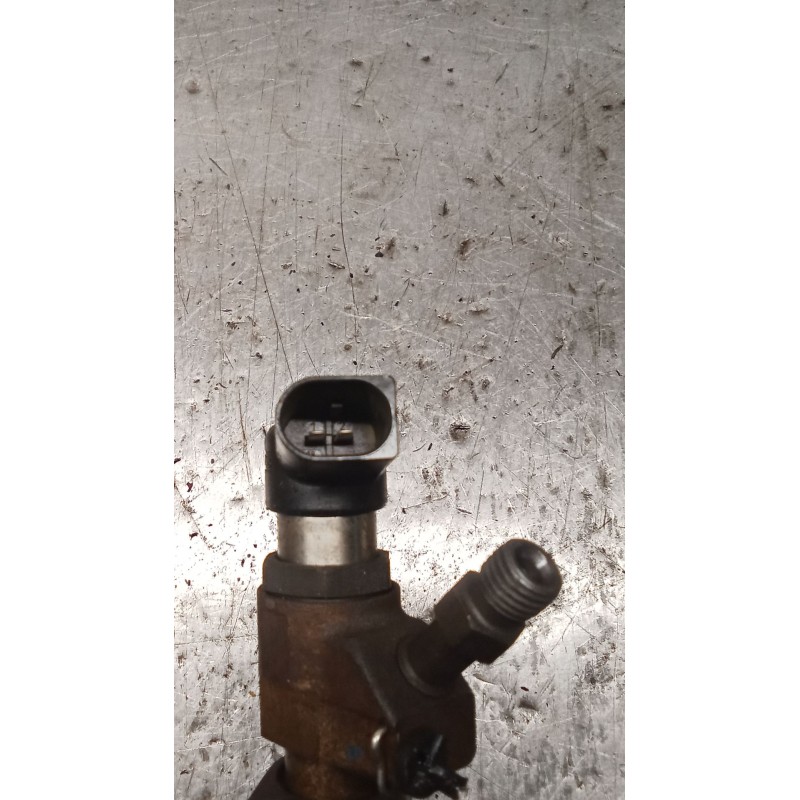 Recambio de inyector para peugeot 407 sw (6e_, 6d_) 2.0 hdi 135 referencia OEM IAM 9657144580 SIEMENS 