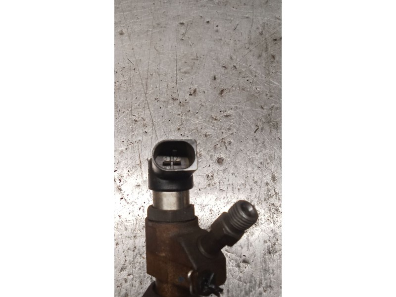 Recambio de inyector para peugeot 407 sw (6e_, 6d_) 2.0 hdi 135 referencia OEM IAM 9657144580 SIEMENS 