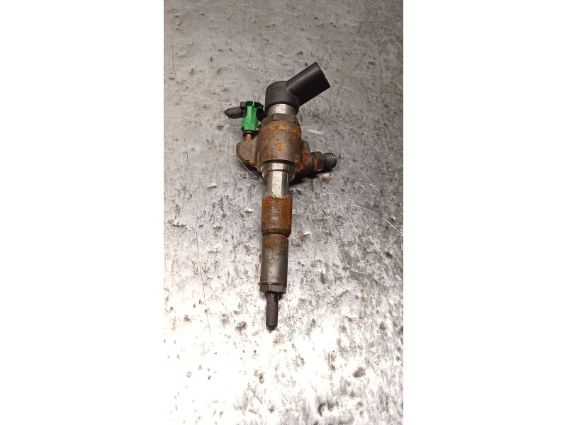 Recambio de inyector para citroën c4 lim. seduction referencia OEM IAM 9674973080 50274V05 CONTINENTAL