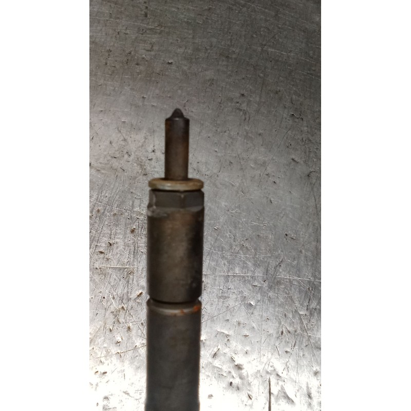 Recambio de inyector para toyota yaris (ncp1/nlp1/scp1) 1.4 turbodiesel cat referencia OEM IAM 0445110214 236700N020 BOSCH