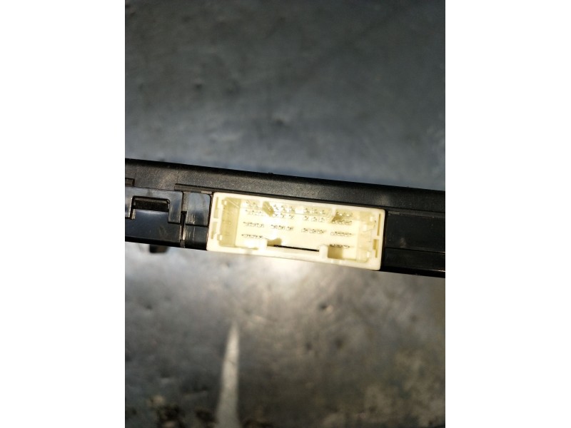 Recambio de modulo electronico para toyota prius (nhw30) eco referencia OEM IAM 8922147110 50112324 2009