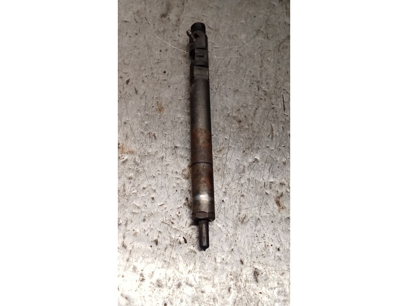 Recambio de inyector para ssangyong rodius i 2.7 xdi referencia OEM IAM A6650170221  DELPHI