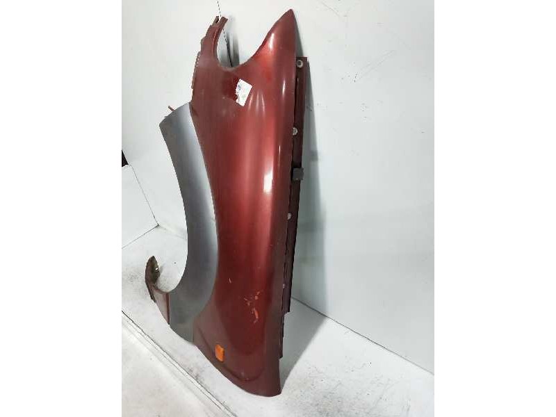 Recambio de aleta delantera izquierda para tata safari 1.9 td referencia OEM IAM    Recambio de aleta delantera izquierda para tata safari 1.9 td referencia OEM IAM