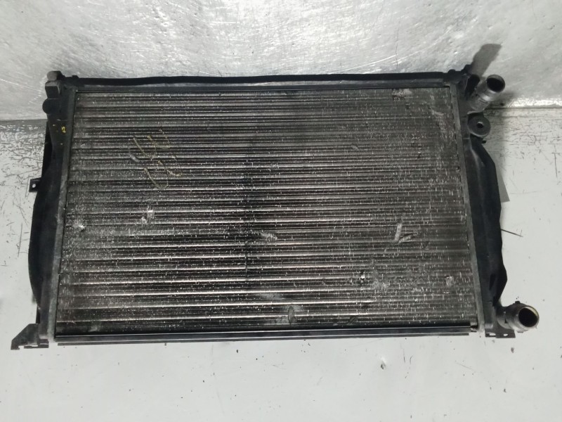 Recambio de radiador agua para audi a6 berlina (4b2) 1.9 tdi referencia OEM IAM 8D0121251Q  