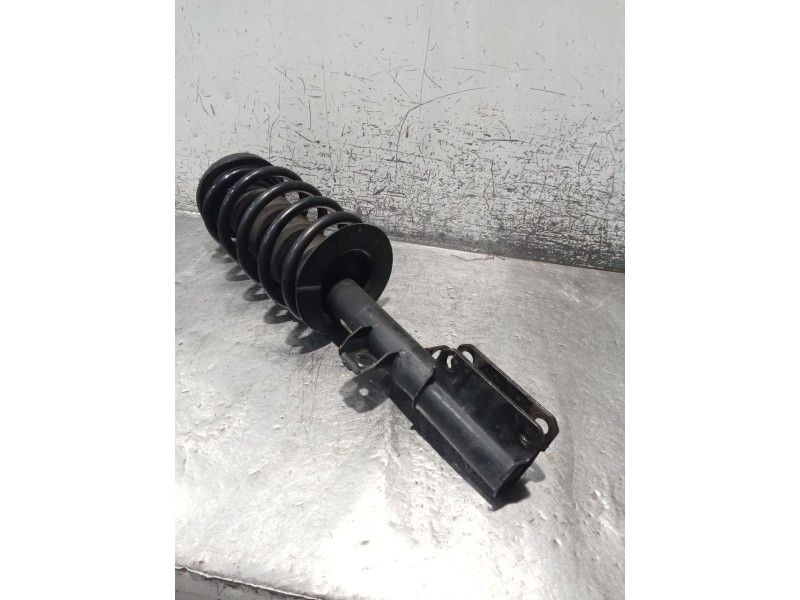 Recambio de amortiguador delantero izquierdo para bmw x5 (e53) 4.4i automático referencia OEM IAM 22184697  00