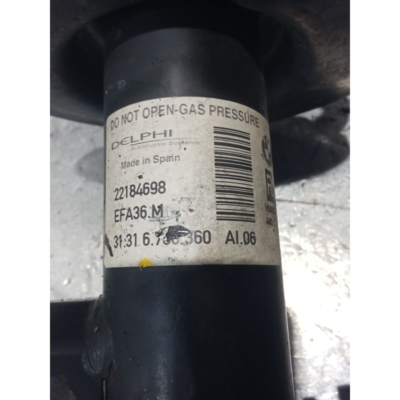 Recambio de amortiguador delantero derecho para bmw x5 (e53) 4.4i automático referencia OEM IAM 22184698  00