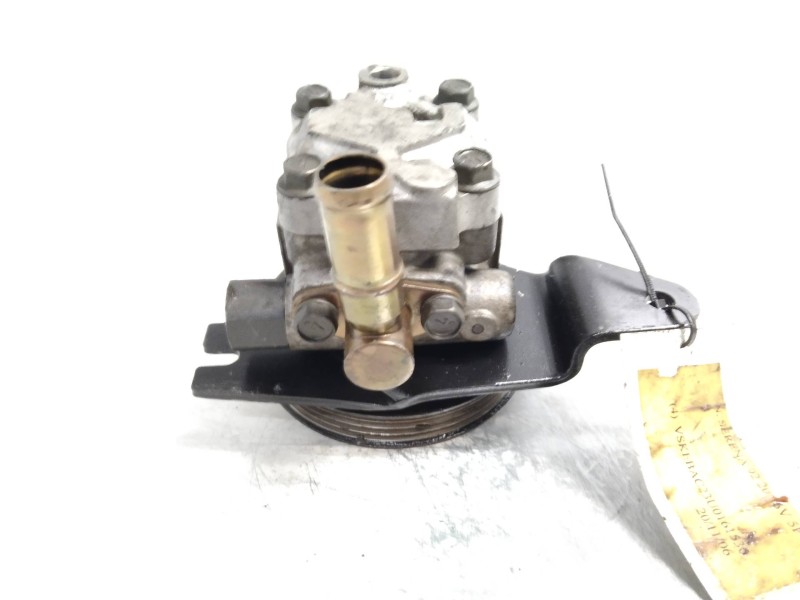 Recambio de bomba direccion para nissan serena (c23m) 2.0 cat referencia OEM IAM   