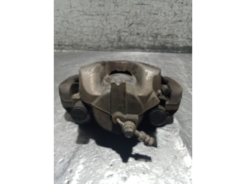 Recambio de pinza freno delantera derecha para opel vivaro c furgoneta (k0) 2.0 referencia OEM IAM 98052563 1366100263 19