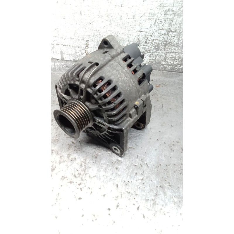 Recambio de alternador para renault megane ii (bm0/1_, cm0/1_) 1.9 dci referencia OEM IAM 8200410671B TG11C040 06